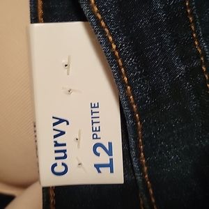 NWT boot cuts